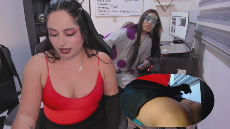 SharaThomas's Streamate show and profile