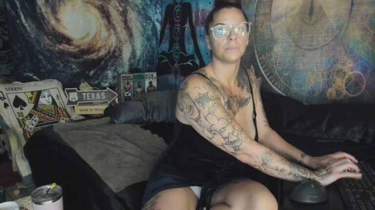 Ladyluvxo's Streamate show and profile