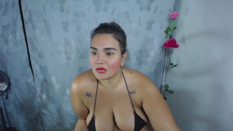 CarolinaEscobar's Streamate show and profile