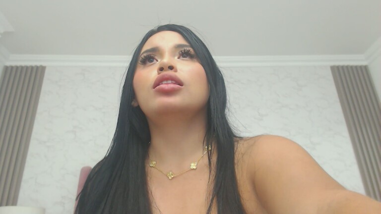 LuciaTorres's Streamate show and profile