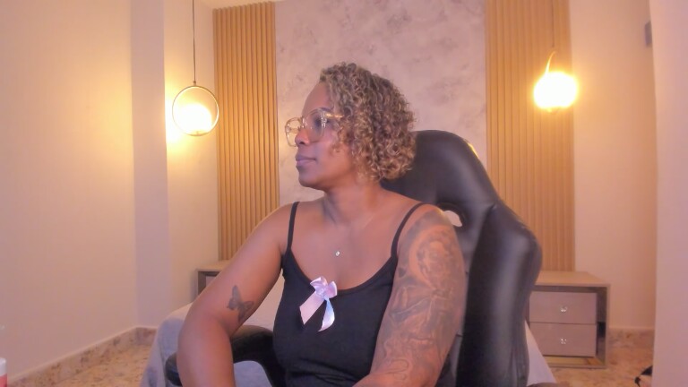 AyanaBrown's Streamate show and profile