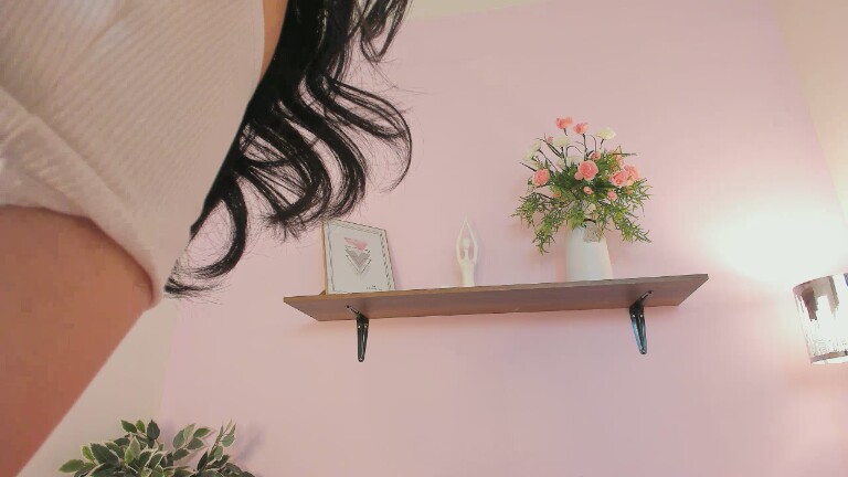 SaraFernandez's Streamate show and profile