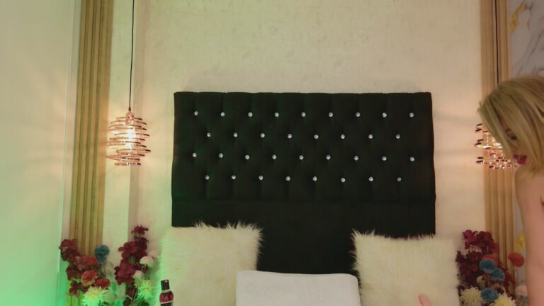 TianaJohnsson's Streamate show and profile