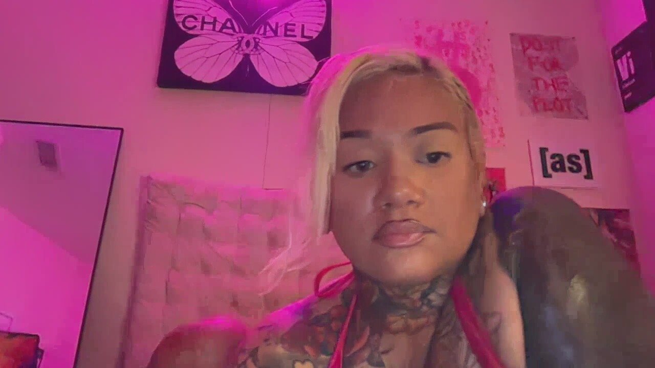 AshleyAve