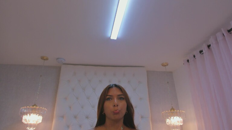 SofiaaMartinezz's Streamate show and profile