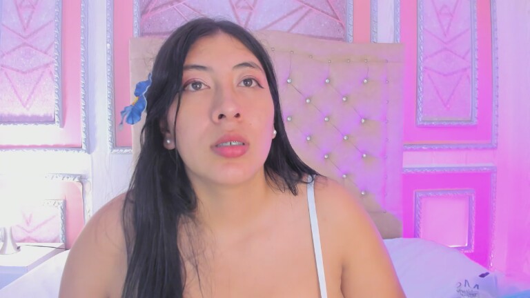 lissawhatson's Streamate show and profile