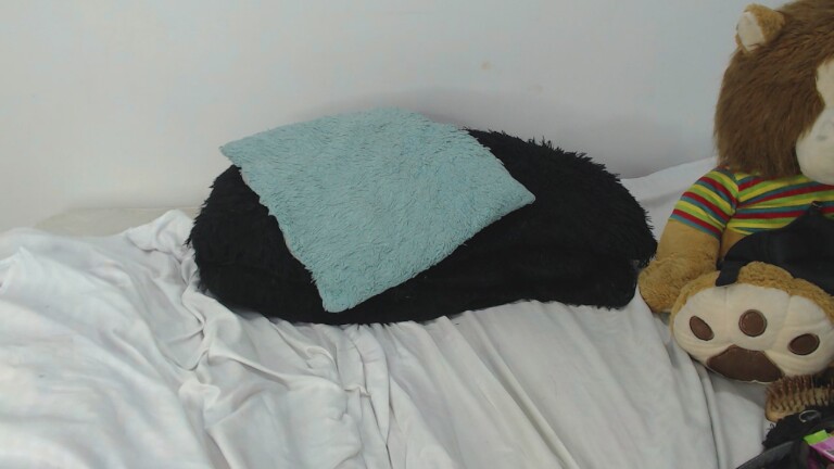 EmilyConoor's Streamate show and profile