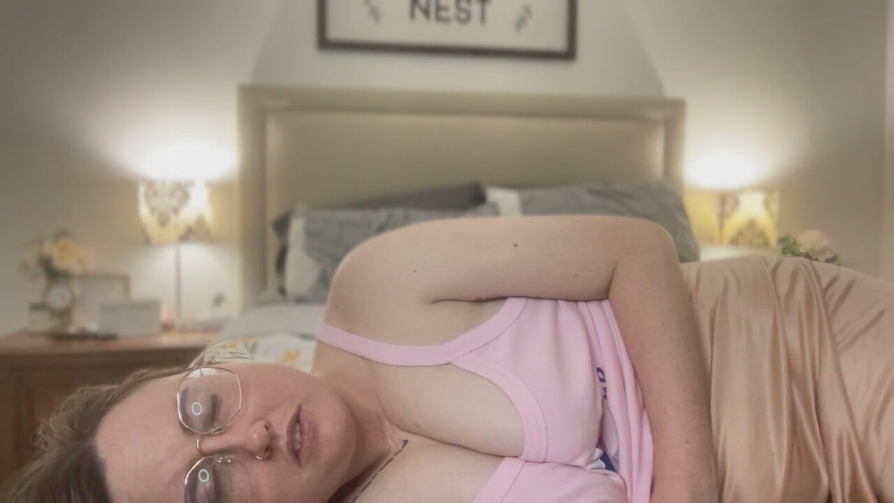 happylilcamgirl