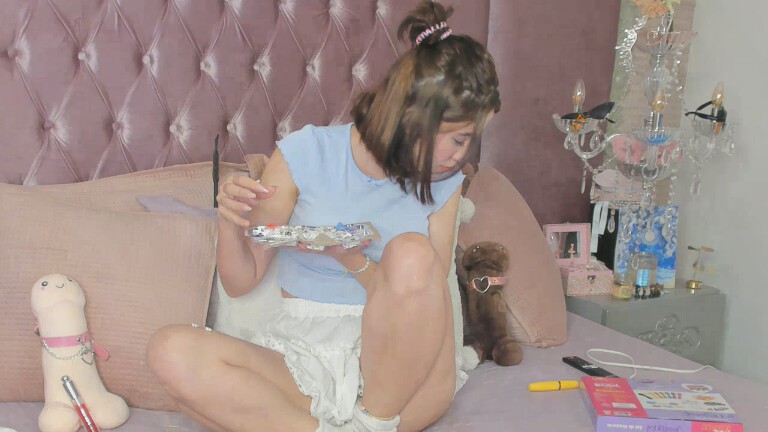 AlejandraLee's Streamate show and profile