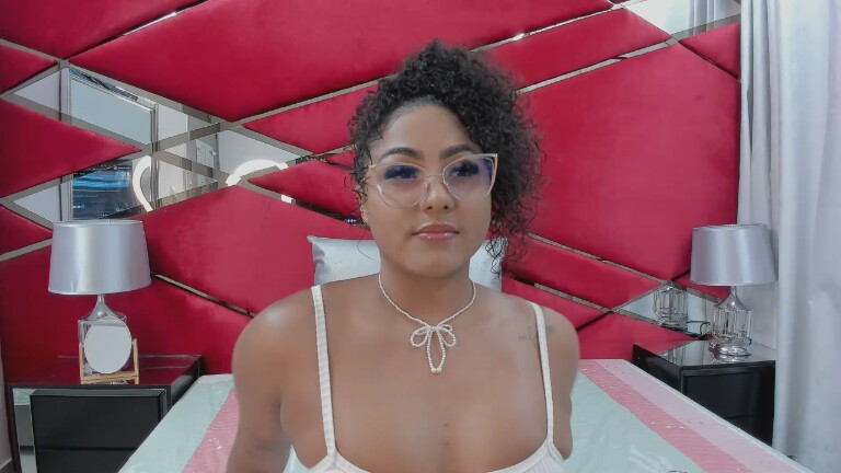 SharidCoronado's Streamate show and profile