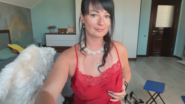 IraCherryNow's Streamate show and profile