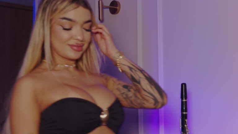 Melissakovalenko's Streamate show and profile