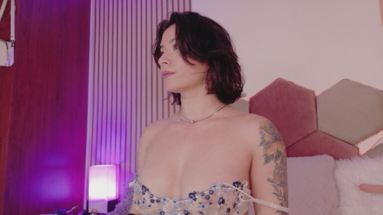 EivaStone's Streamate show and profile