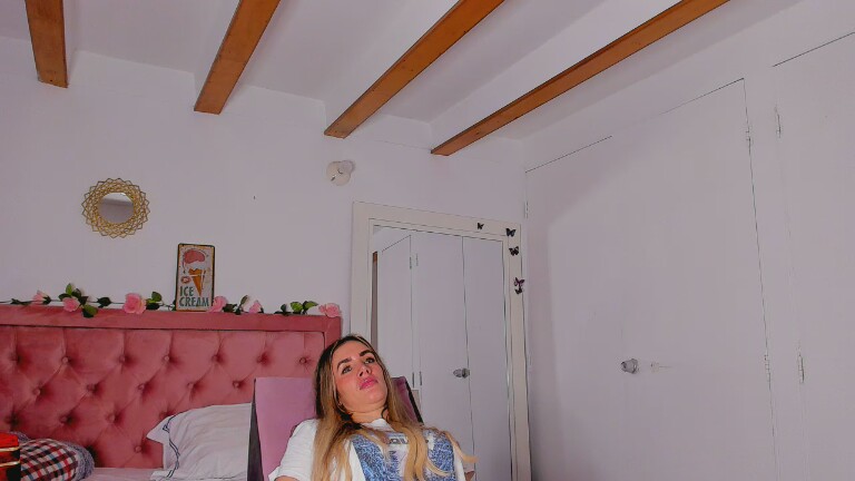 Ana_Saenz's Streamate show and profile