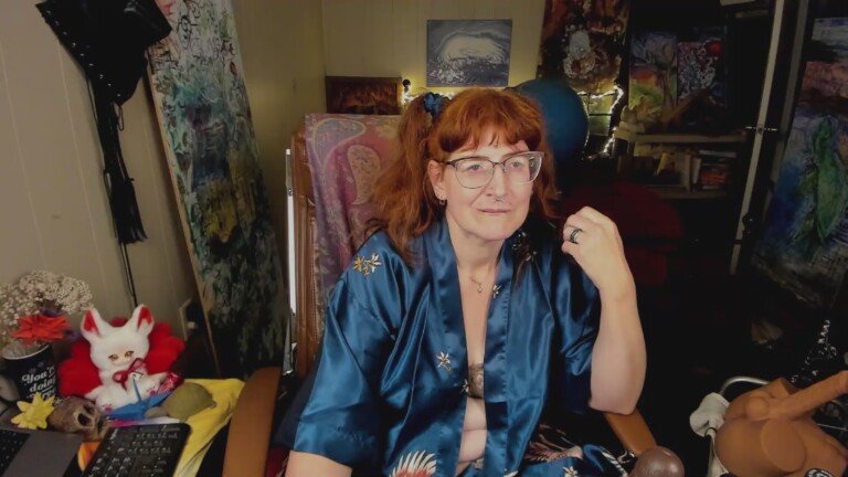 DariaDinkley's Streamate show and profile