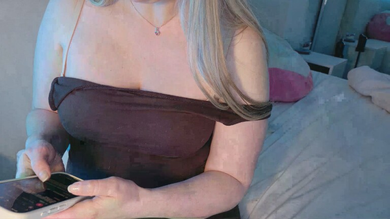 callmekhloe's Streamate show and profile