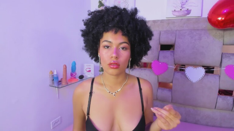BaddieDelayla's Streamate show and profile