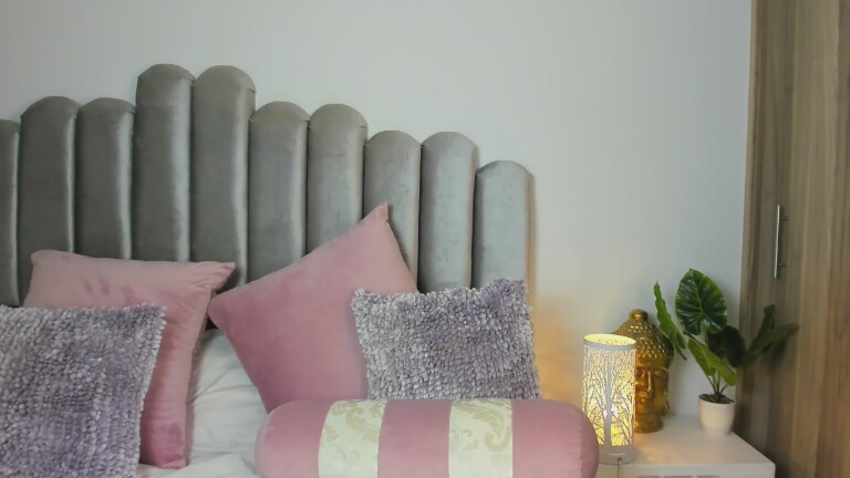 AlisiaConors's Streamate show and profile