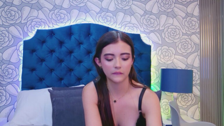 LolaMonroee's Streamate show and profile