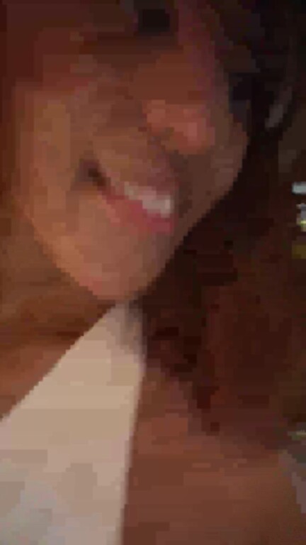 MaiaCox's Streamate show and profile