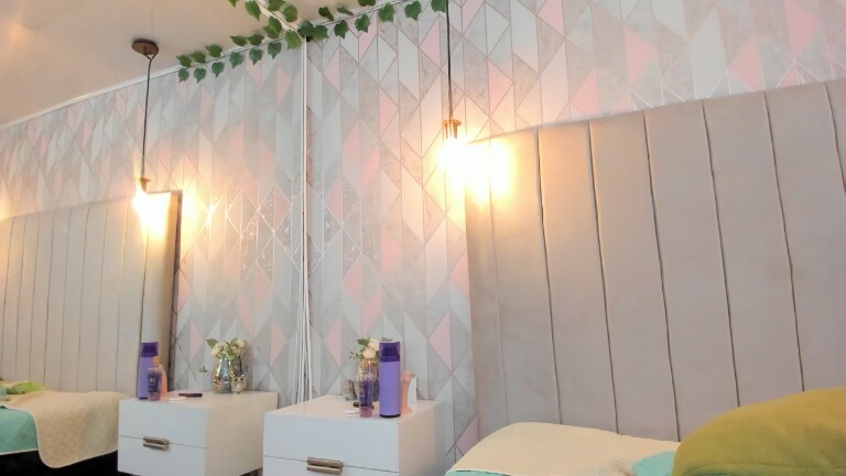 HanahMiler's Streamate show and profile