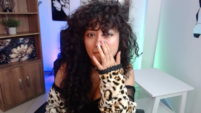 sugervibes's Streamate show and profile