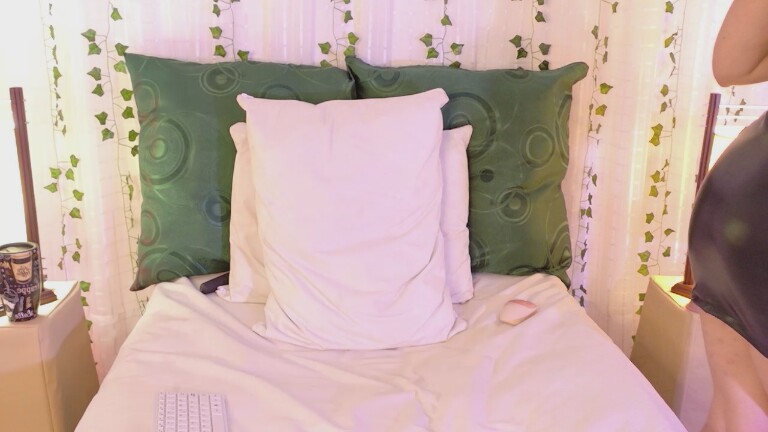 Alicelamore's Streamate show and profile