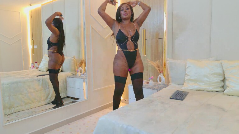 SeleneJades's Streamate show and profile