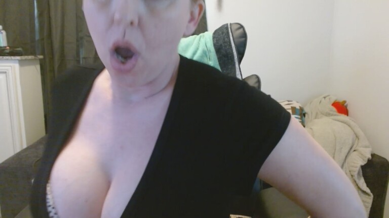 KayBayBees's Streamate show and profile