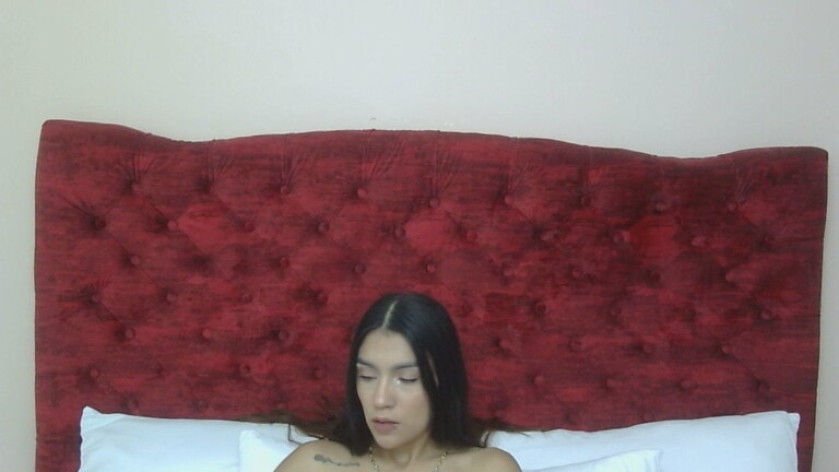 NoemiFerrer's Streamate show and profile