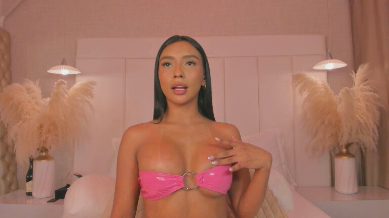 NikoJhon's Streamate show and profile