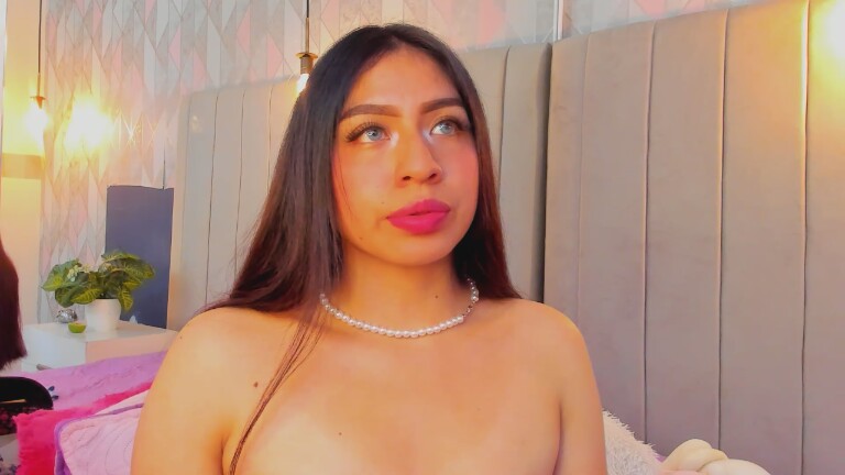 ZoeBell's Streamate show and profile