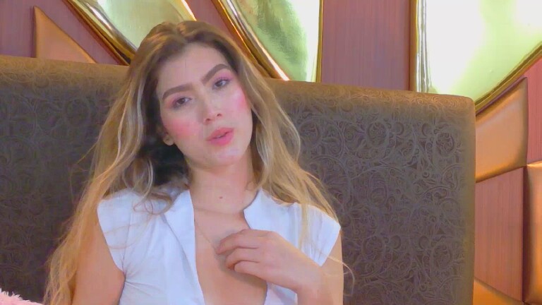 LauraFord's Streamate show and profile