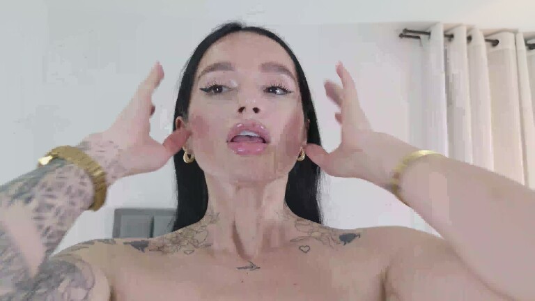 Sweetssinn's Streamate show and profile