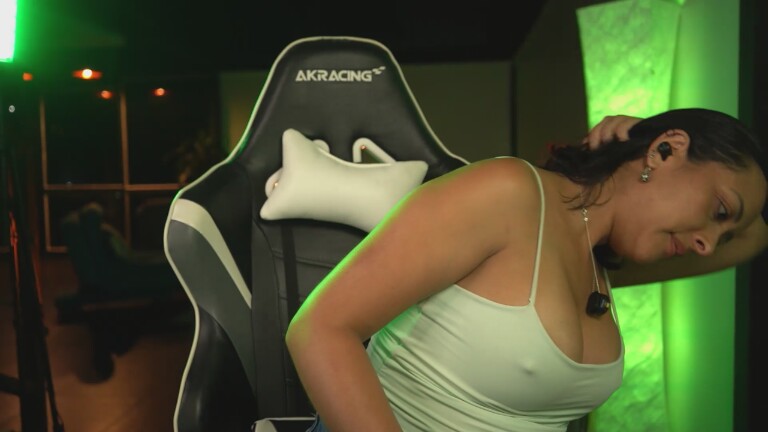 AnaPantera's Streamate show and profile