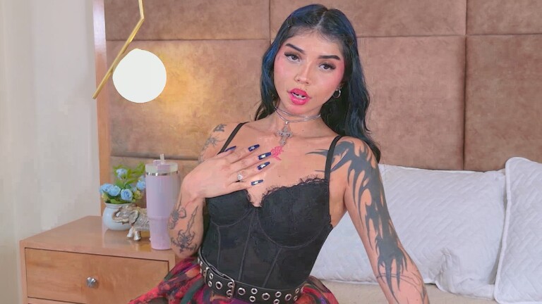 AlanaPierce's Streamate show and profile