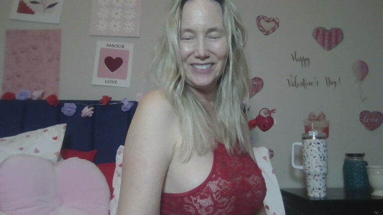 Lillyjames4u2's Streamate show and profile