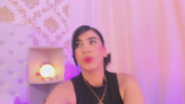 EMA_LAMBERT's Streamate show and profile