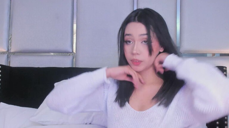 EmilyBlack69's Streamate show and profile